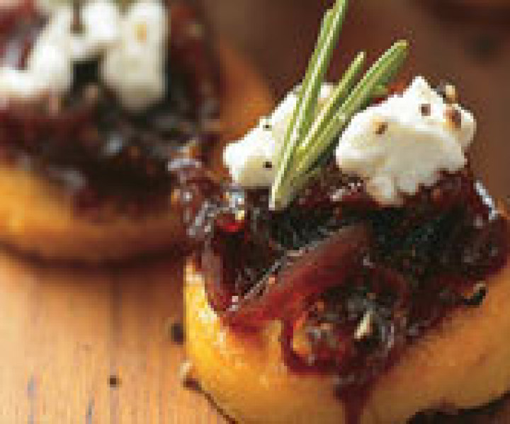 Caramelised Onion and Goats Cheese Mini Bruschetta